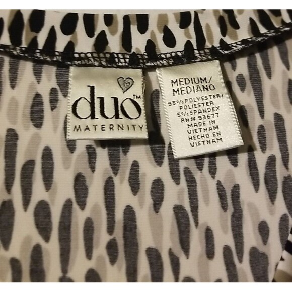 DUO MATERNITY BLACK GREY AND WHITE TOP LARGE BLOUSE NWT - Picture 4 of 9